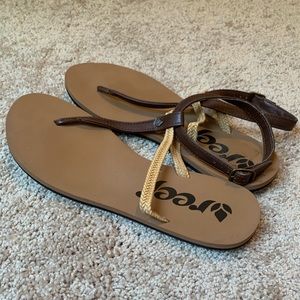 Reef T-Strap Sandals